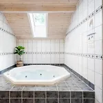 度假居 Beautiful In With Sauna
