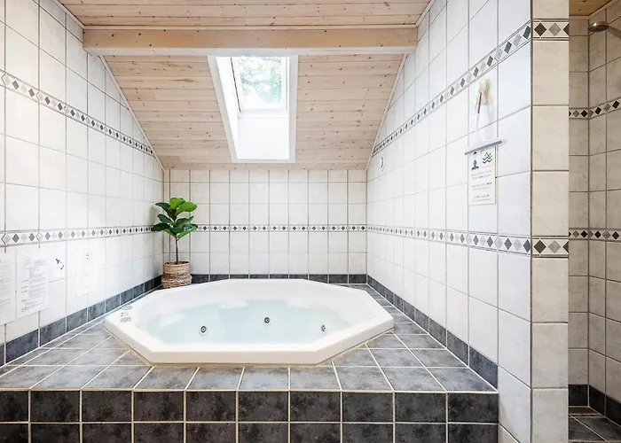 Feriehus Beautiful In With Sauna