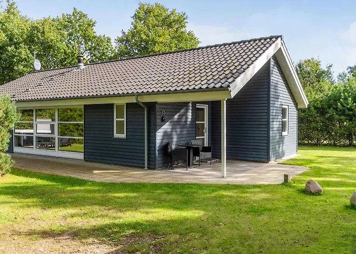 Feriehus Beautiful In With Sauna