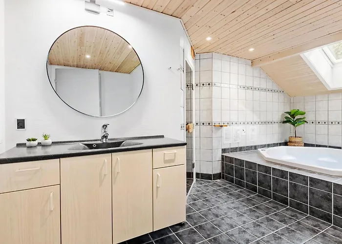 Beautiful In With Sauna Feriehus *